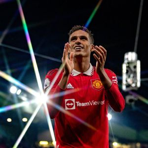 曼联拿下双红会得喘息,中游队砸钱不断造冷门-Vol.113