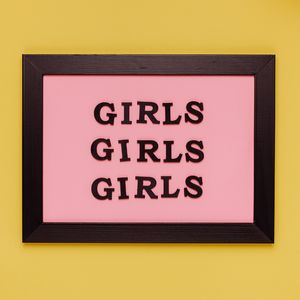 04.高中创办了女权社团的人，如今在做什么