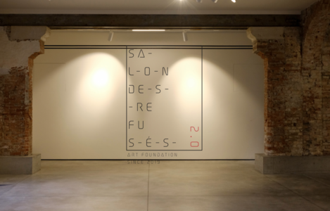 01理科生当策展人，还策划了全美首次POP ART的展览