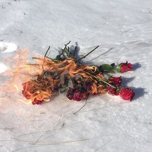 Put Your Records On | 冬日之歌