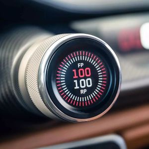 105 纯电超跑是不是就不该存在？对话嘉宾：段金雨、朱博、戴政