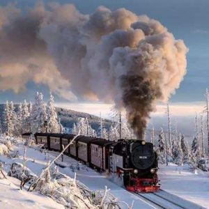 四代播客录音设备大公开【周岁特辑】声音的无限列车驶向云外，让播客的梦安魂九霄