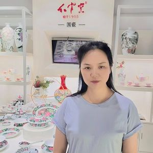 五彩绚烂红官窑-曹玉姣