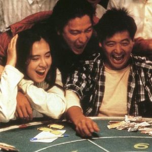 【电影】为何“尽皆过火，尽是癫狂”的香港电影，让我们如此温暖，有力量