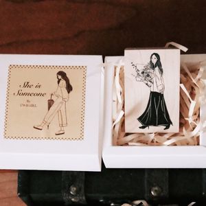 我和闺蜜的手帐事业。挣钱吗？快乐吗？