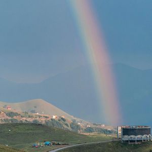 6亿人月入1千，我们是发达国家？