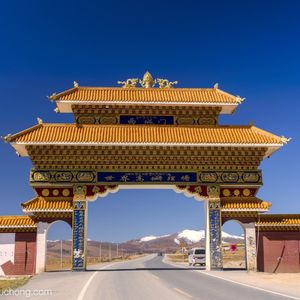 格聂神山转山D1:你知道世界高城在哪里吗?