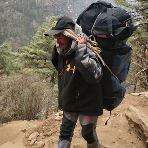 尼泊尔珠峰EBC：看到了不一样的的背夫