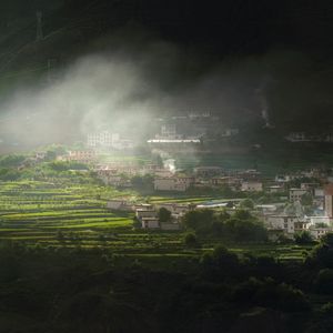 他念他翁01:被村民拦住不让车子上山是福还是祸？