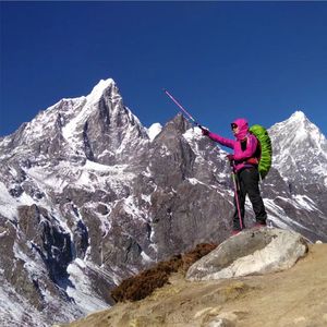 尼泊尔珠峰EBC：珠峰真的有遇难者尸体堆成的玛尼堆吗？