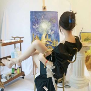 奇幻集市春节特别企划★音频采访魔都女网红2022年里遭遇的七次灵异事件(手机录音）