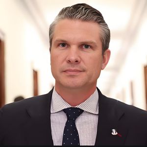 让排长做国防部长，川普想干嘛，今天聊聊皮特海格塞斯