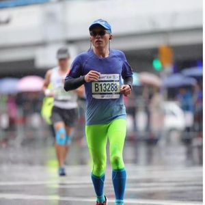 最卷的马拉松人群,典型性70后跑者刚戈