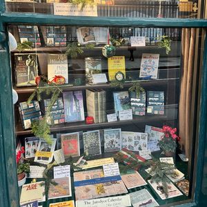 贰拾伍｜魔术书店：我们搞magical的都是顺应时势随波逐流的