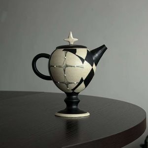 叁拾陆｜陶瓷杯碟：所以，创作就从一个手边的杯子开始吧