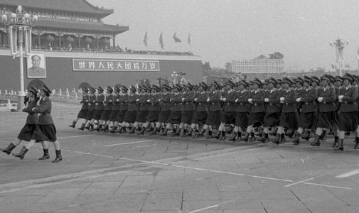 哼哈二酱-40期 激情阅兵的岁月