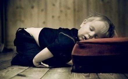 群主讲冷笑话-床，就是人类的无线充电器