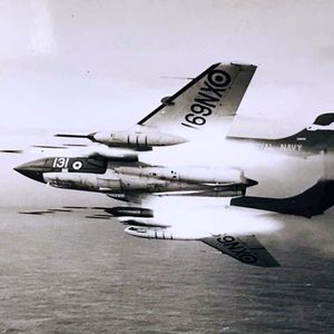 96 皇家海军传奇：德哈维兰 海雌 狐战斗机的兴衰