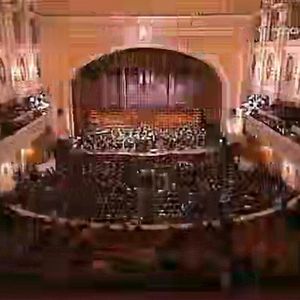 视频：2006年弗莱妮与德米特里·赫沃罗斯托夫斯基的音乐会，最后三曲