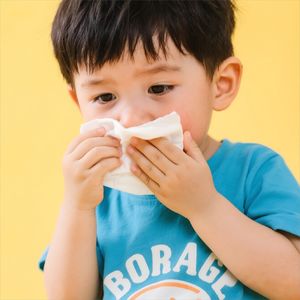 夏天娃总 “热感冒”？营养师揭秘原因和饮食调理妙招