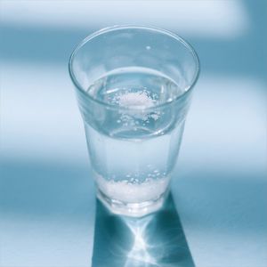 孩子得了热感冒，该喝点儿什么？