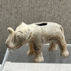 文物会说话第105期：白陶象尊