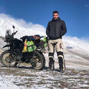 From Oregon to Vietnam to China: Owen Sutter on Ethical Making, Art, and Life in Motion