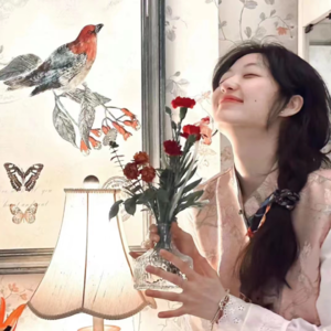 VOL257. 爱是试图将真实和假象结合起来的迷惘。