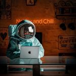 宇宙俱乐部编辑