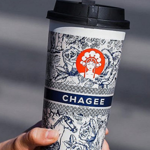 霸王茶姬去年销售额破100亿，还放话今年“超越星巴克”