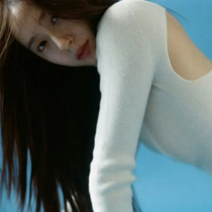 🌟特别篇：偶像工业里的异类：郑秀晶如何用真实颠覆标准化？（上篇）