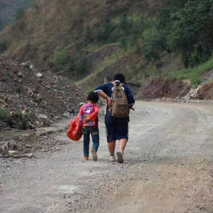 E763.乡村教师（上）：我去孩子的梦里，找他们藏起来的东西