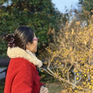 伍小叶双语阅读