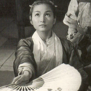 一代“侠女”、著名演员郑佩佩因病去世