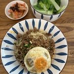 素椒杂酱面
