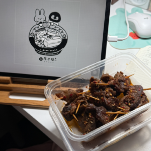 购物后有力气工作，工作完再吃点好的犒劳自己 📅 May.7