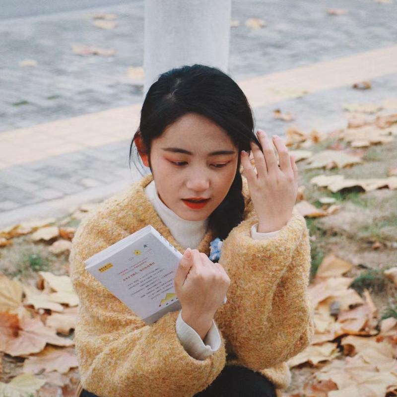 诗懿-ying