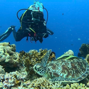 Vol.3 菲律宾🇵🇭 | “流浪”宿务、马尼拉的贫民、PG岛的性工作者