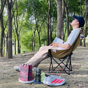 75 | 一个高强度自律的博士：内心可以不为嘈杂的世界所动