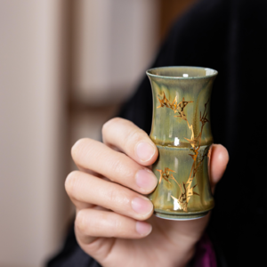 D16为青丨釉色里的青春：“景漂”陶艺家的原创坚守与创业实践