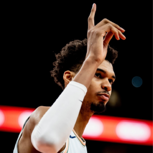 【马刺进步报告S02E15】加时会打关键球，文班与老炮还不是全部