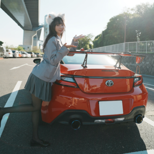 Vol.7 日本现役赛车女郎：同时当GR86和SUPRA车主很常见？