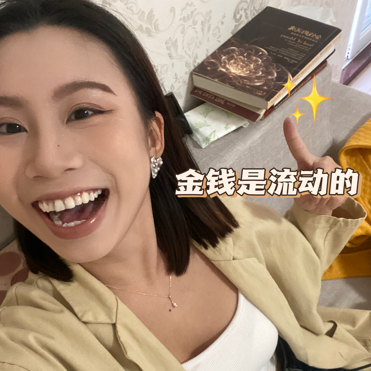 Vlo 4.读《金钱的能量》，聊聊匮乏感的毒性如何影响我们的金钱观？ episode artwork