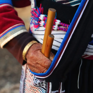 「第96件小众乐器」夏日彝笛的悠扬漂流 | 彝族直笛