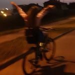 陆离v