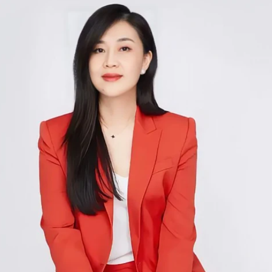 美妆品牌为何都是家族企业？从自然堂元老跳槽珀莱雅说起 episode artwork
