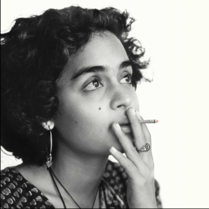 花果山上x这瓜有毒：阿兰达蒂·洛伊回忆录《Mother Mary Comes to Me》