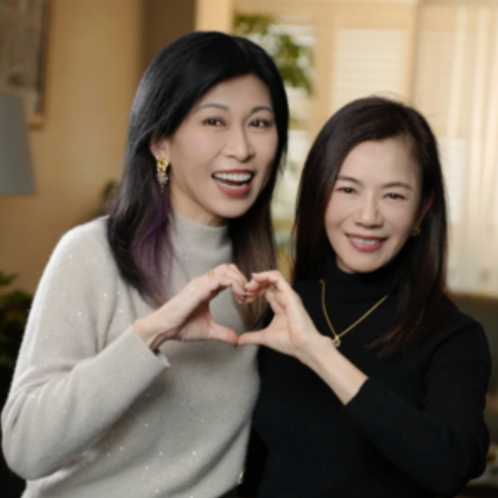 cover of episode 闺蜜军师｜职场透明人？机会绝缘体？两位30多年外企CEO分享I人E人都能用好老板的方法