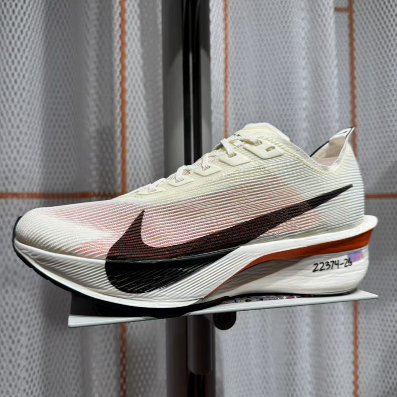 cover of episode EP172: 聊聊“新”装备，NIKE Vaporfly Next% 4代依然备受瞩目？