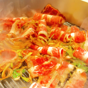 《咸鱼闲不闲？》EP.012 Katie：香港长大的新加坡人，9年金融白领裸辞创办「萤火虫」，助人开启第三条职业路线